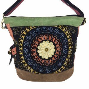 Vtg Lucky Brand Suede Velvet Hobo Bucket Shoulder Bag Boho Floral Embroidered